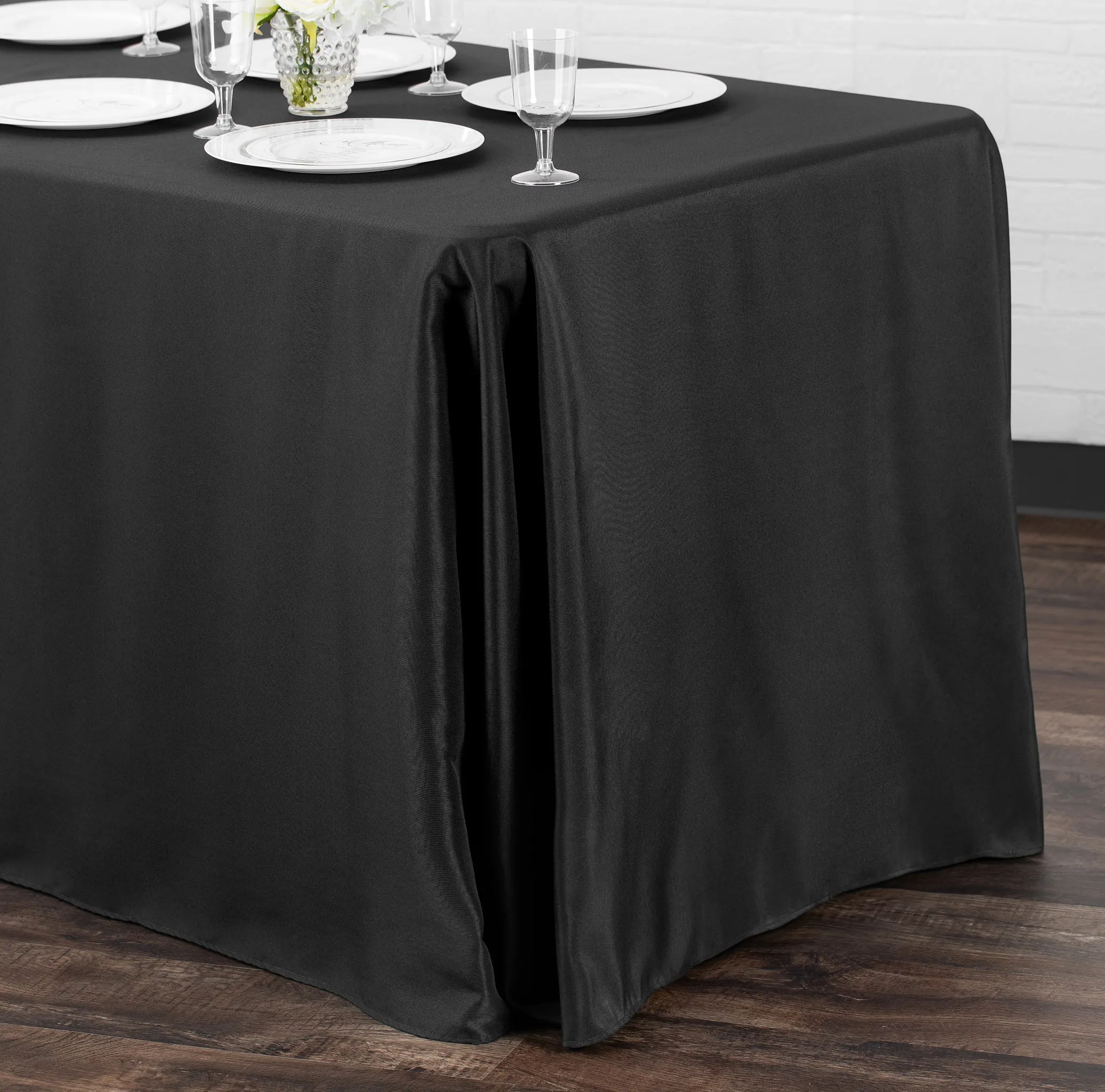 90"x132" Rectangular Oblong Polyester Tablecloth - Black