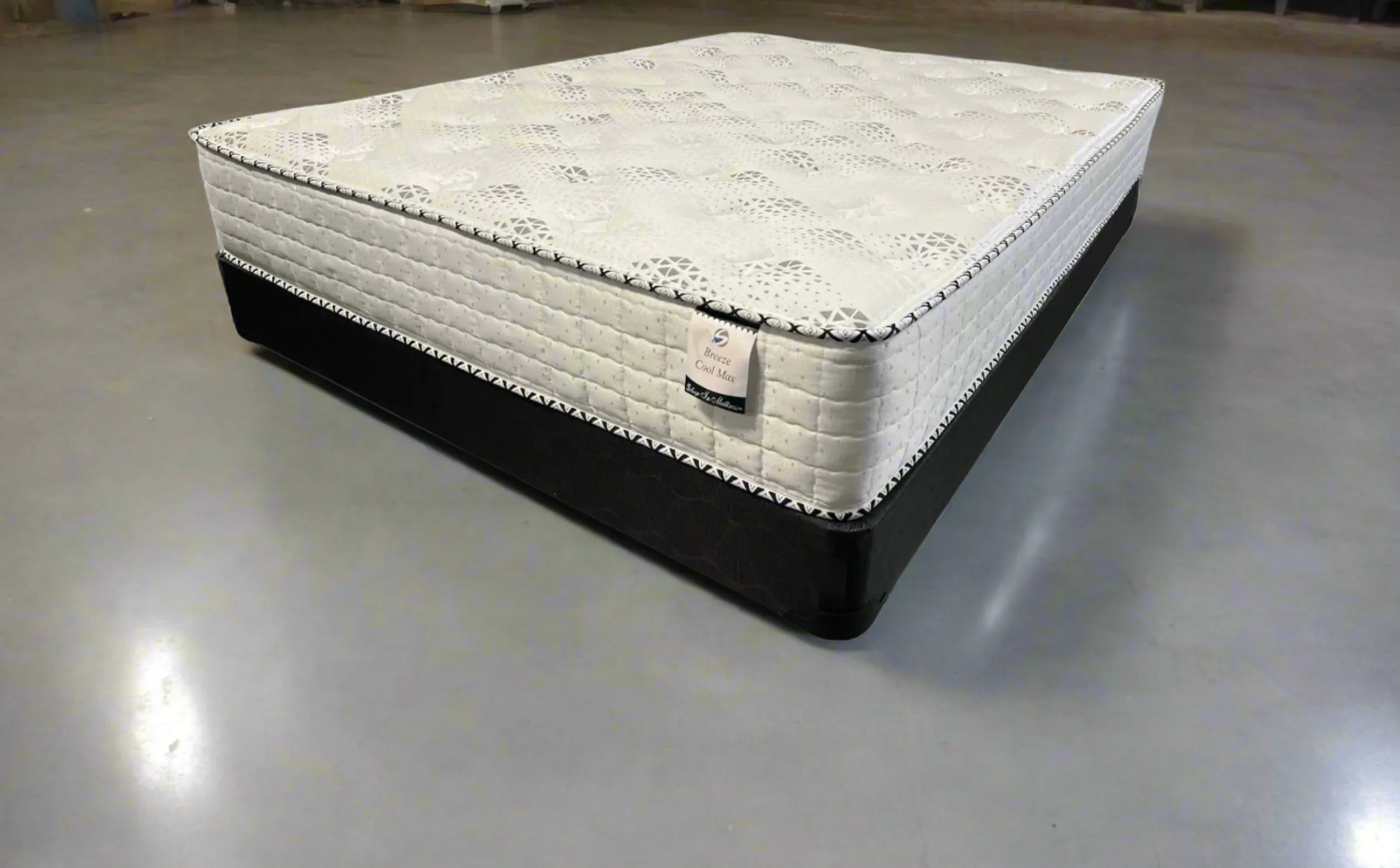 Double Full Size Cool Max Breeze Mattress 10" Pocket Coil Cool Tight Top Medium Firm