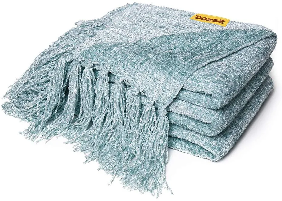 Fluffy Knitted Throw Blanket with Decorative Fringe for Home Décor