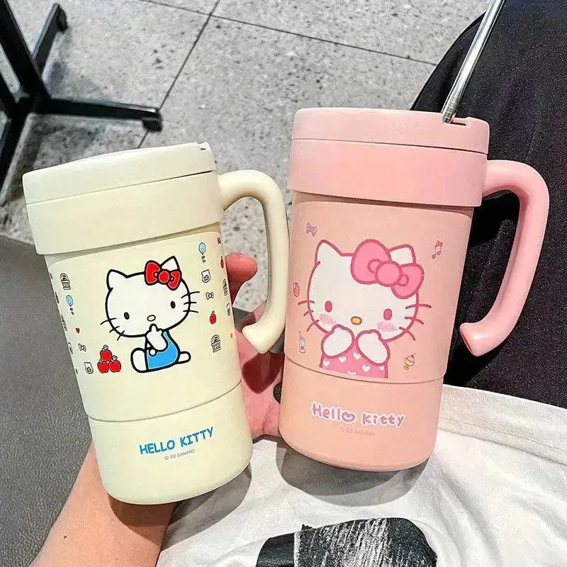 Hello Kitty Insulated Thermos With Straw (580 ml)