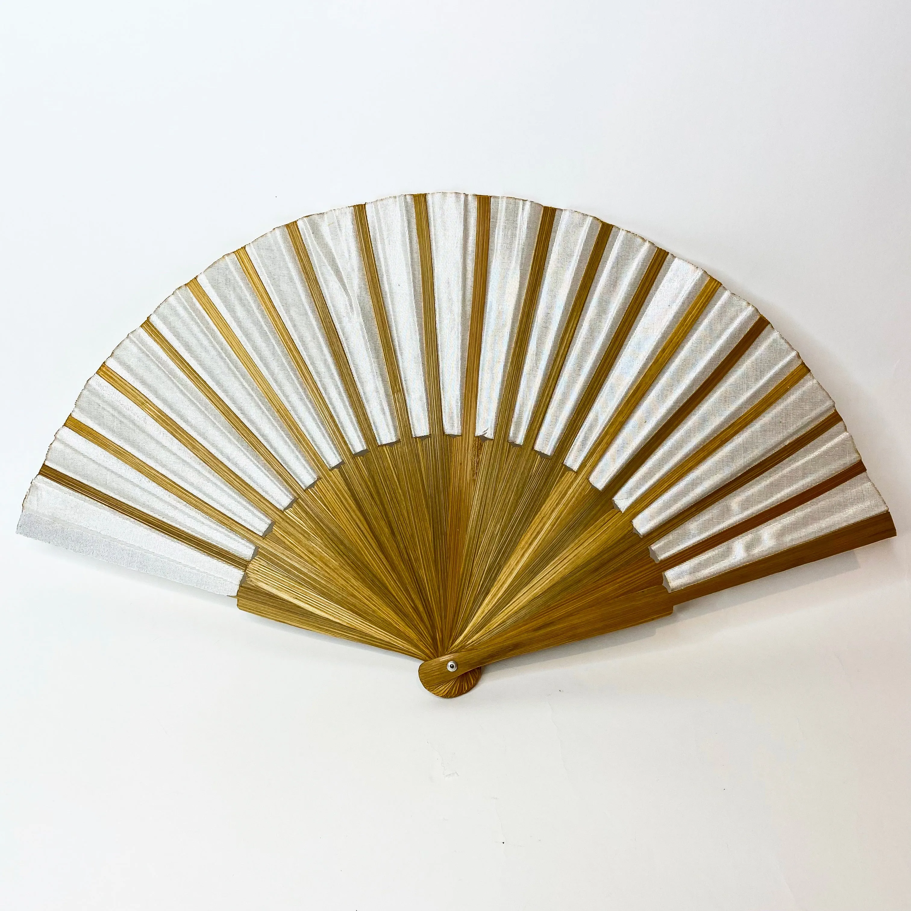 Topi Bamboo 12" Fan